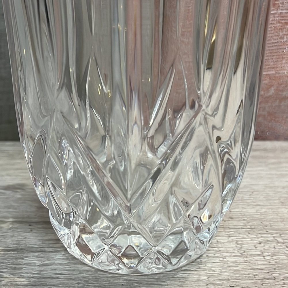 Crystal Vase - Picture 2 of 5